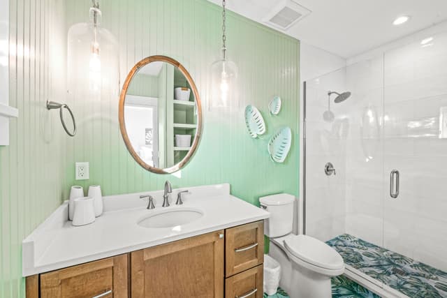 Third Bedroom-Ensuite Bathroom