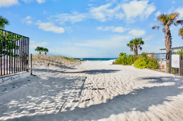 Dos Casitas Retreat by Siesta Key Luxury Rental Properties