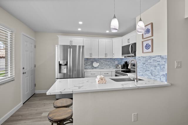 Fully equipped kitchen