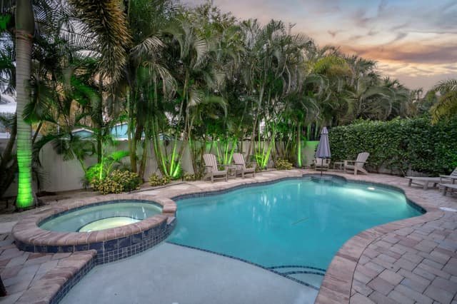 Private pool and relaxing spa