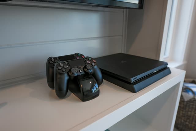 PS4 in Home