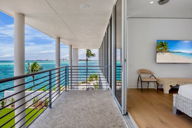 Second Bedroom, Balcony
