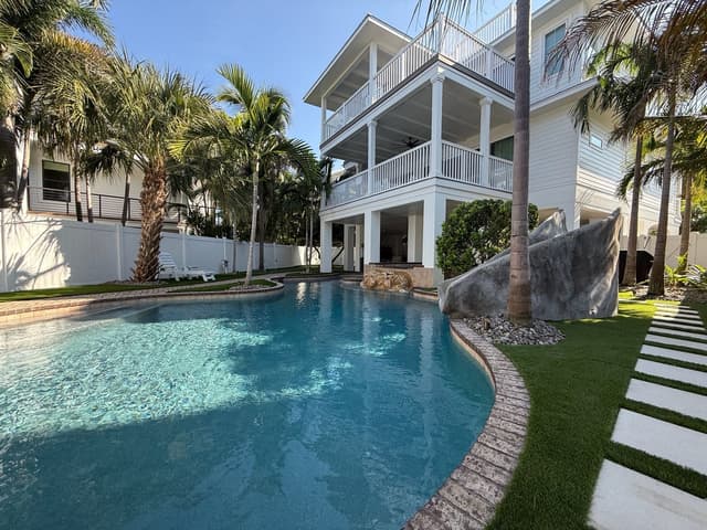Private Pool