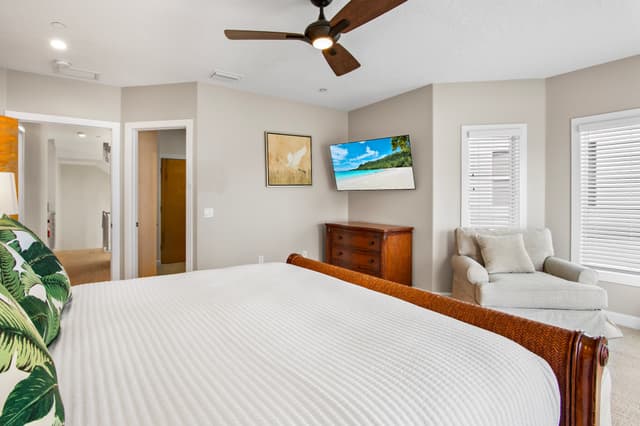 Primary Bedroom, King