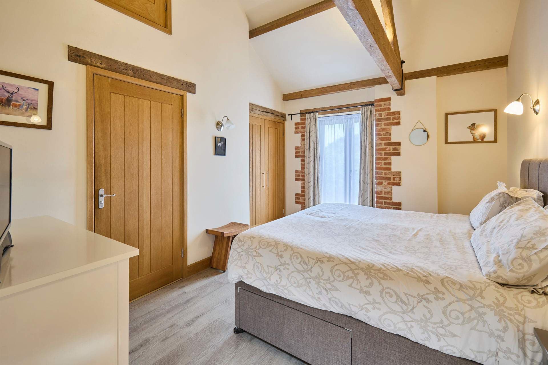 Host & Stay | Rupert's Barn — photo 5