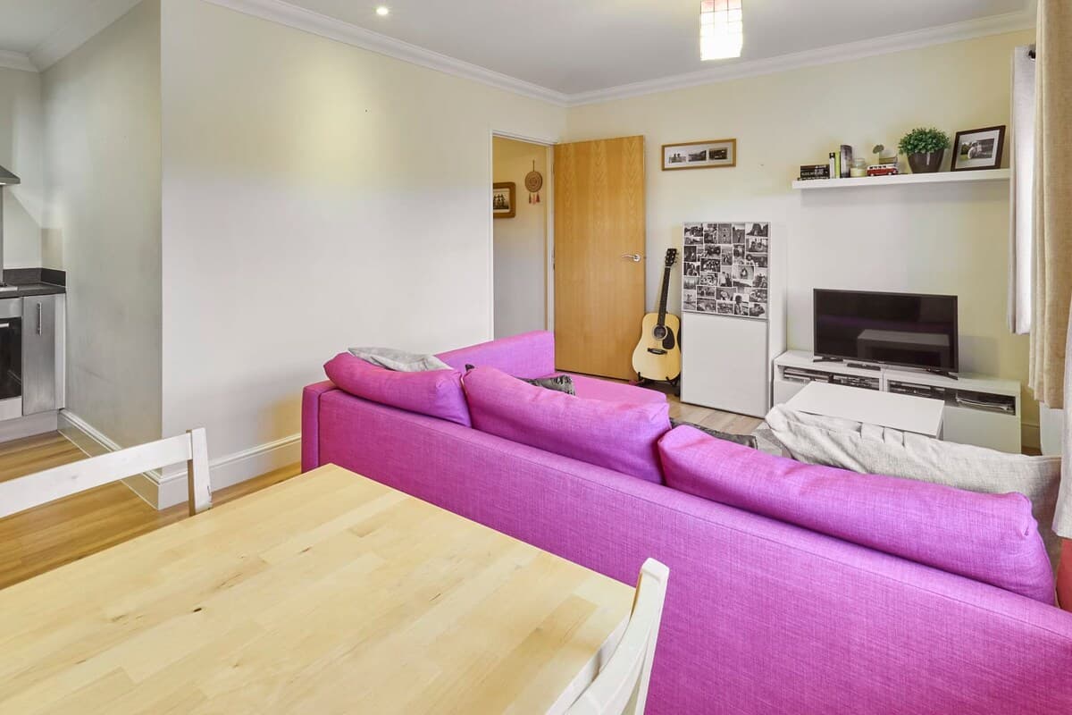 Host & Stay | Nunnery Fields — photo 6