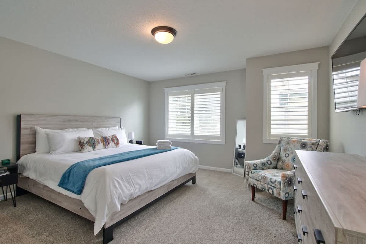 Adventure Awaits - Wine country oasis w Cozy deck