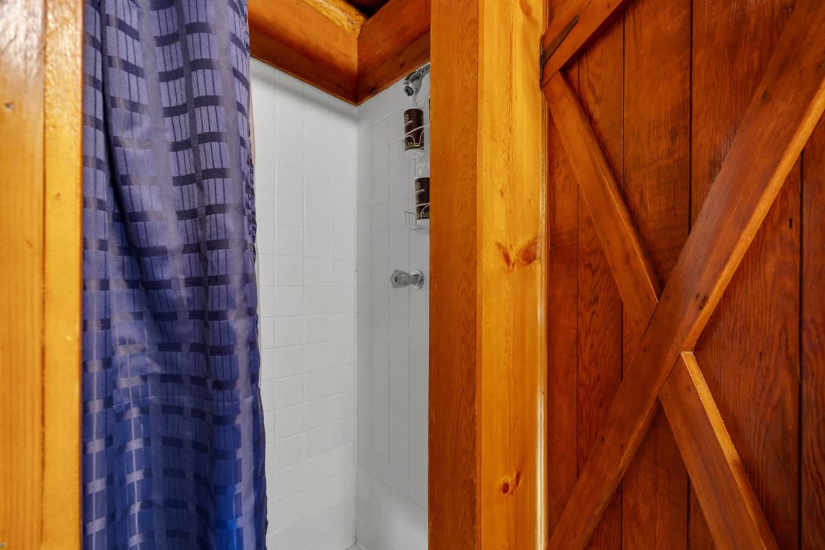 Berghuttlein Getaway - Cozy family alpine retreat with creek access — photo 44