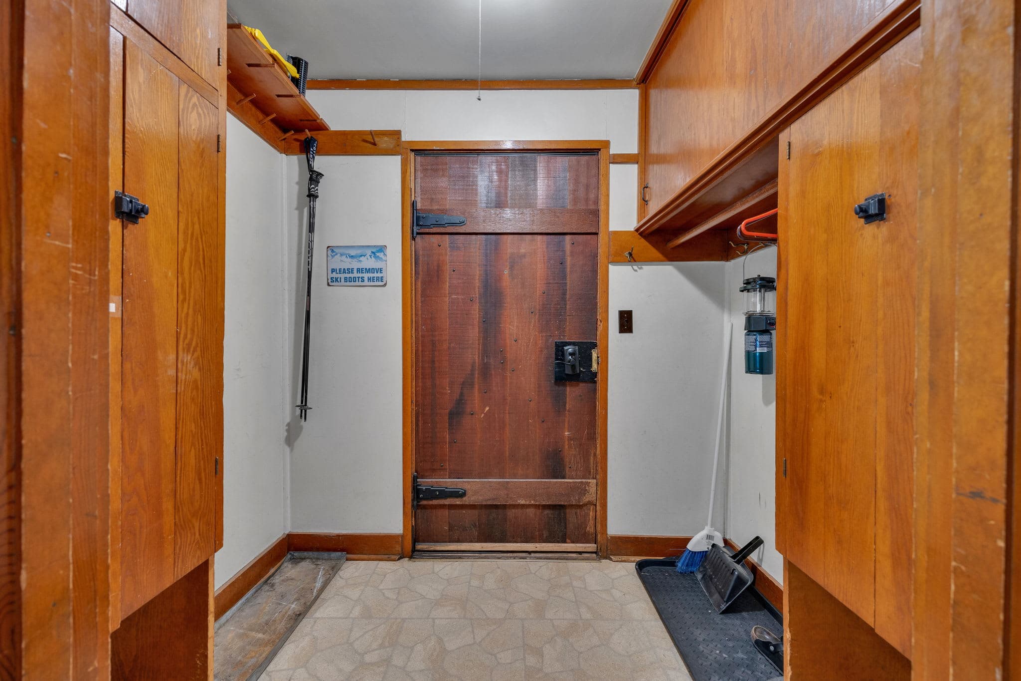 Berghuttlein Getaway - Cozy family alpine retreat with creek access — photo 4