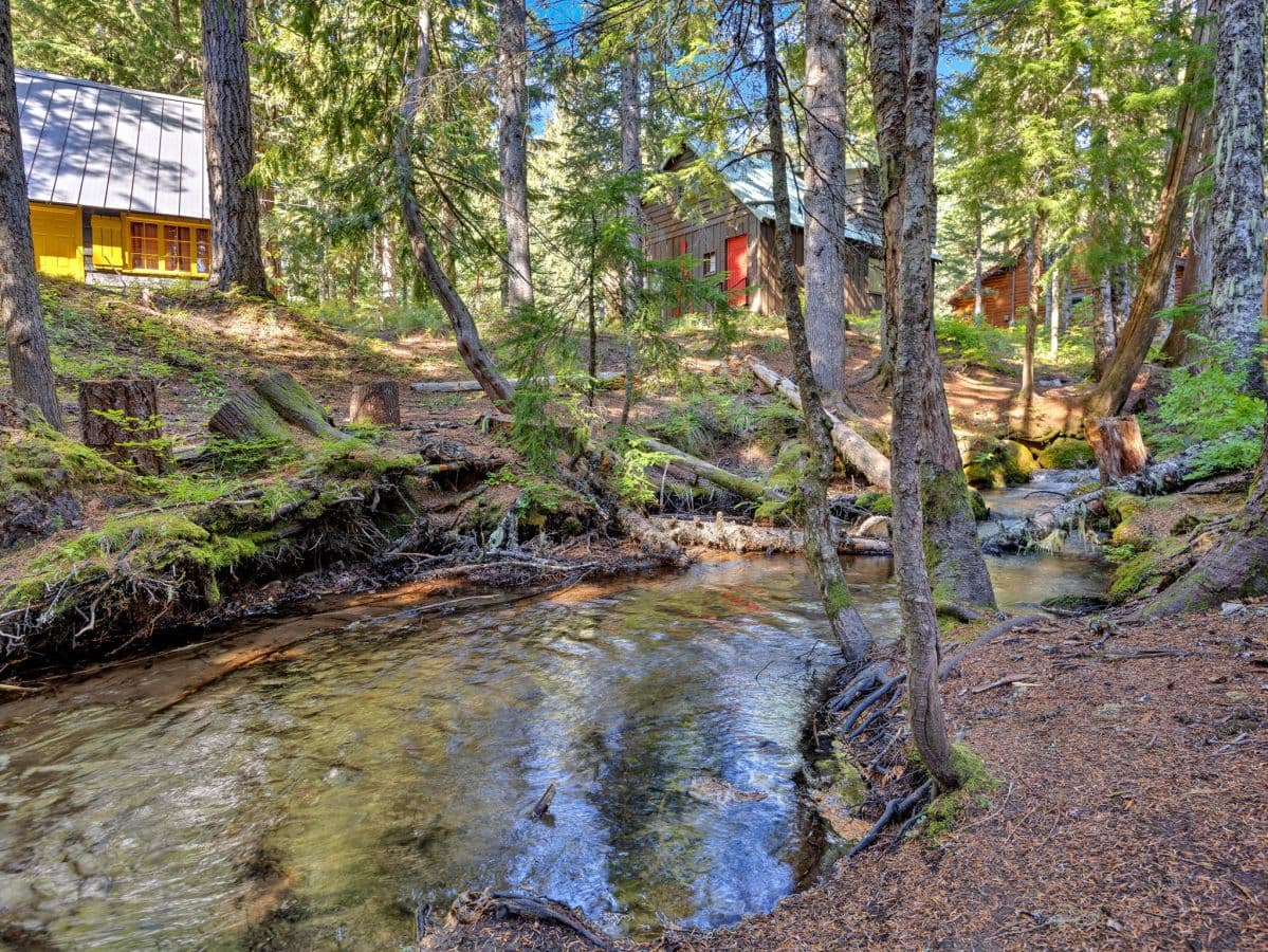 Berghuttlein Getaway - Cozy family alpine retreat with creek access — photo 53
