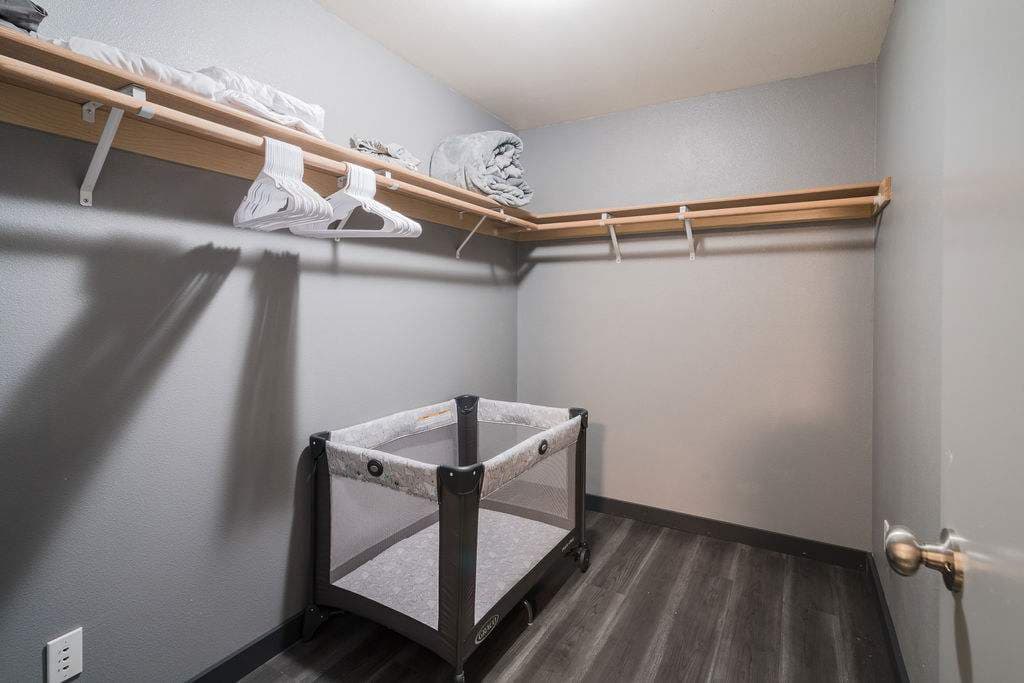 Chateau Relaxeau: Game Room Hot Tub Pet Friendly — photo 32