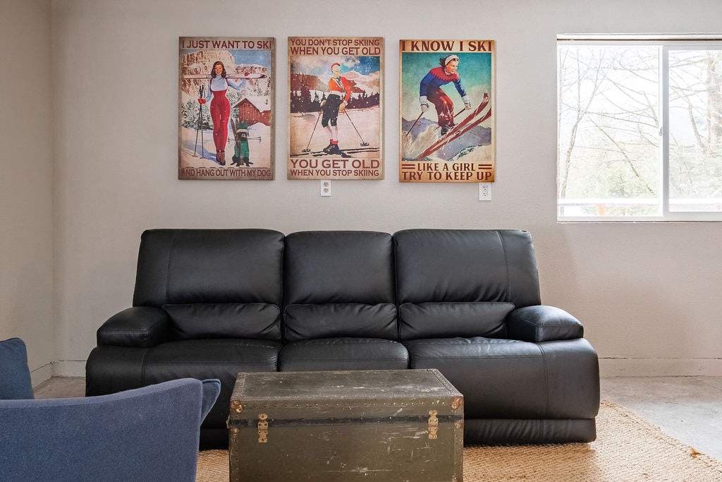 Chateau Relaxeau: Game Room Hot Tub Pet Friendly — photo 45
