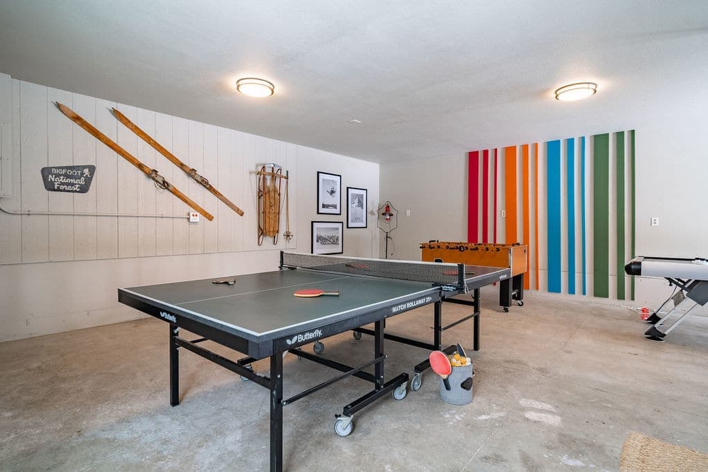 Chateau Relaxeau: Game Room Hot Tub Pet Friendly — photo 5