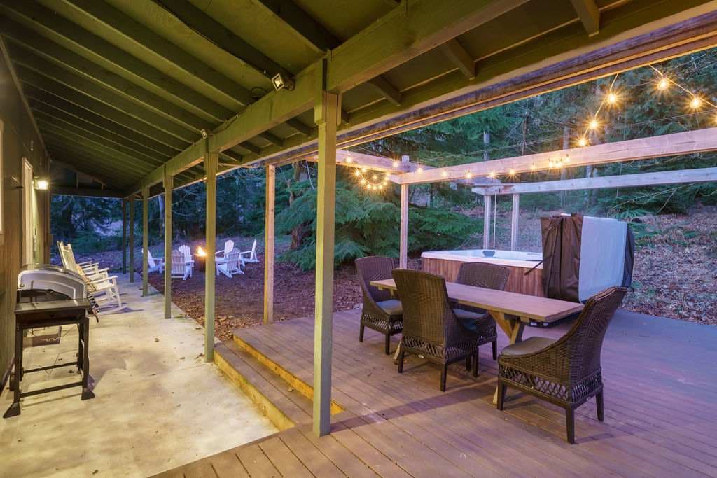 Chateau Relaxeau: Game Room Hot Tub Pet Friendly — photo 26