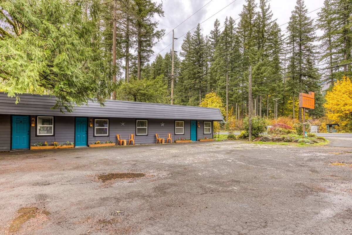 Cozy Basecamp Near Skiing, Pets - Mt Air 13 — photo 35