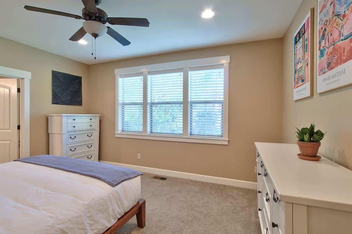 Creekside Hideaway - Wine Country by 3rd St — photo 21