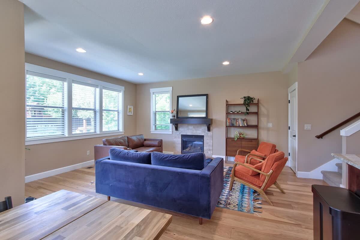 Creekside Hideaway - Wine Country by 3rd St — photo 18