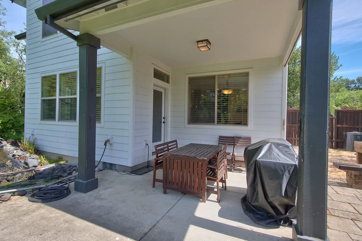 Creekside Hideaway - Wine Country by 3rd St — photo 15