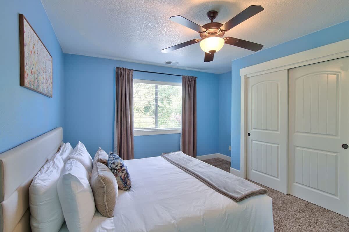Creekside Hideaway - Wine Country by 3rd St — photo 36