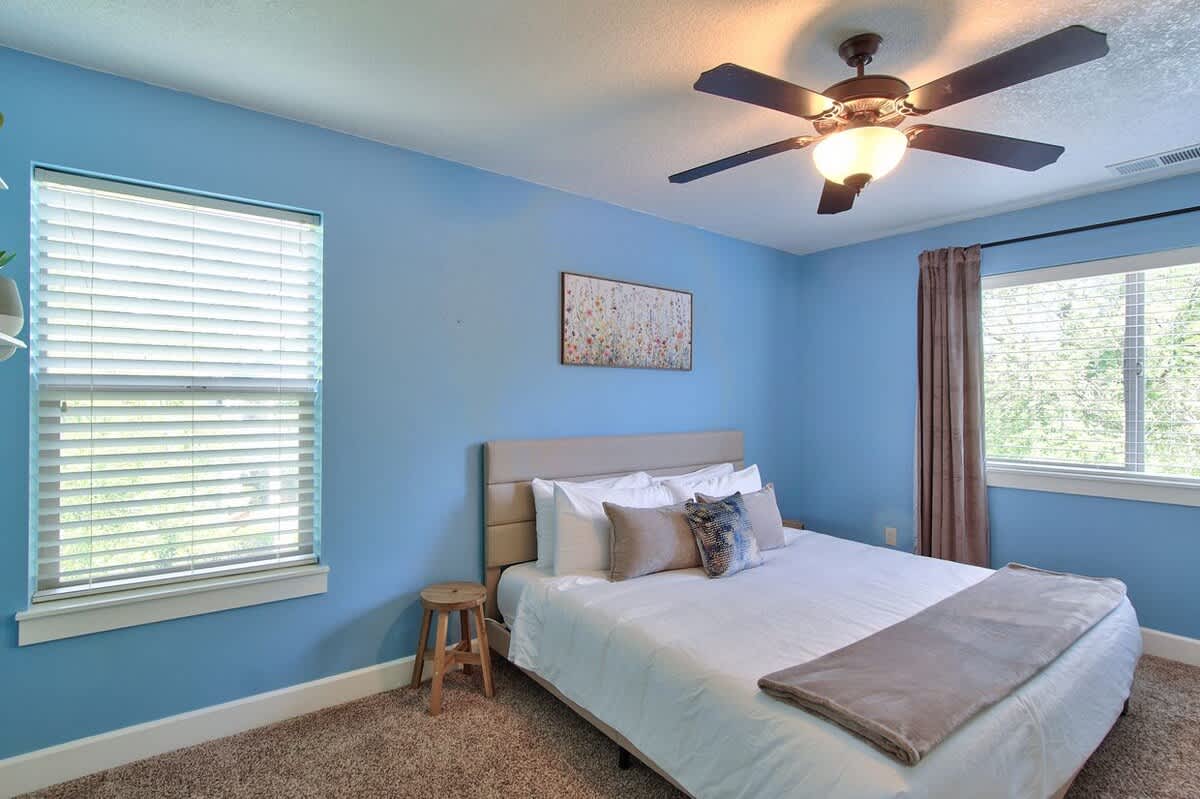 Creekside Hideaway - Wine Country by 3rd St — photo 35
