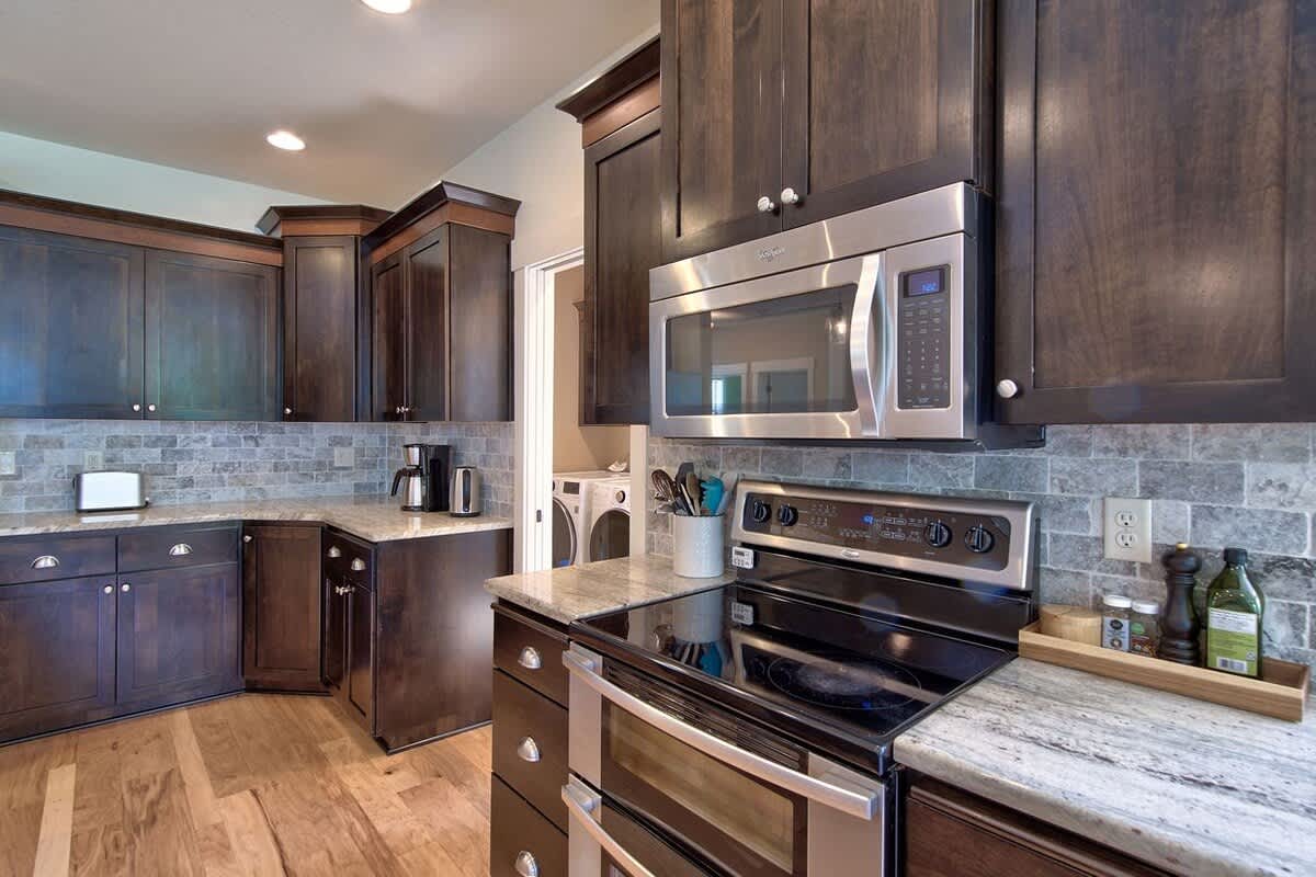 Creekside Hideaway - Wine Country by 3rd St — photo 9