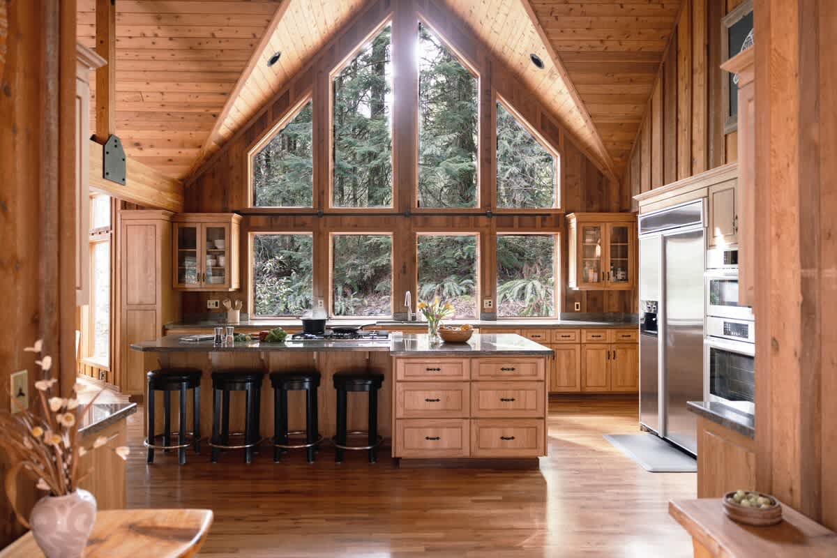 Forrest Lodge Luxe with Hot Tub & Sauna — photo 4