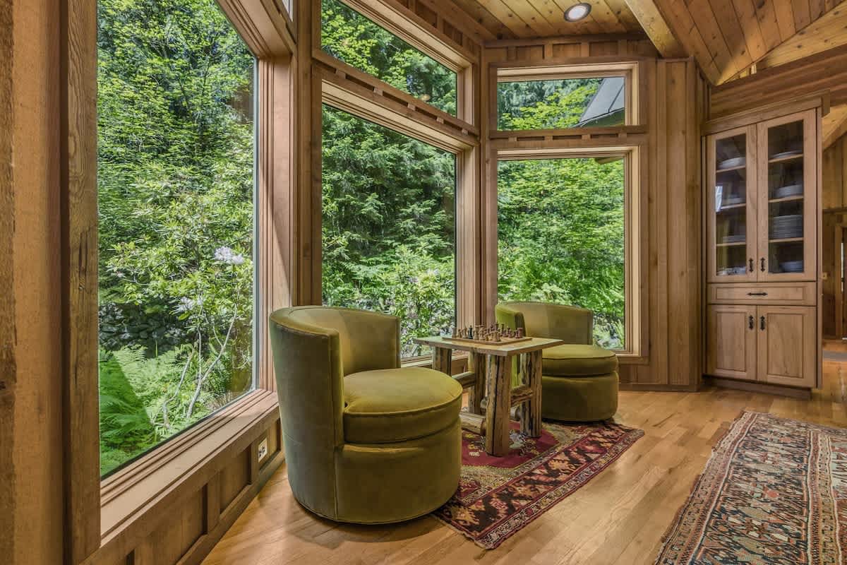 Forrest Lodge Luxe with Hot Tub & Sauna — photo 35