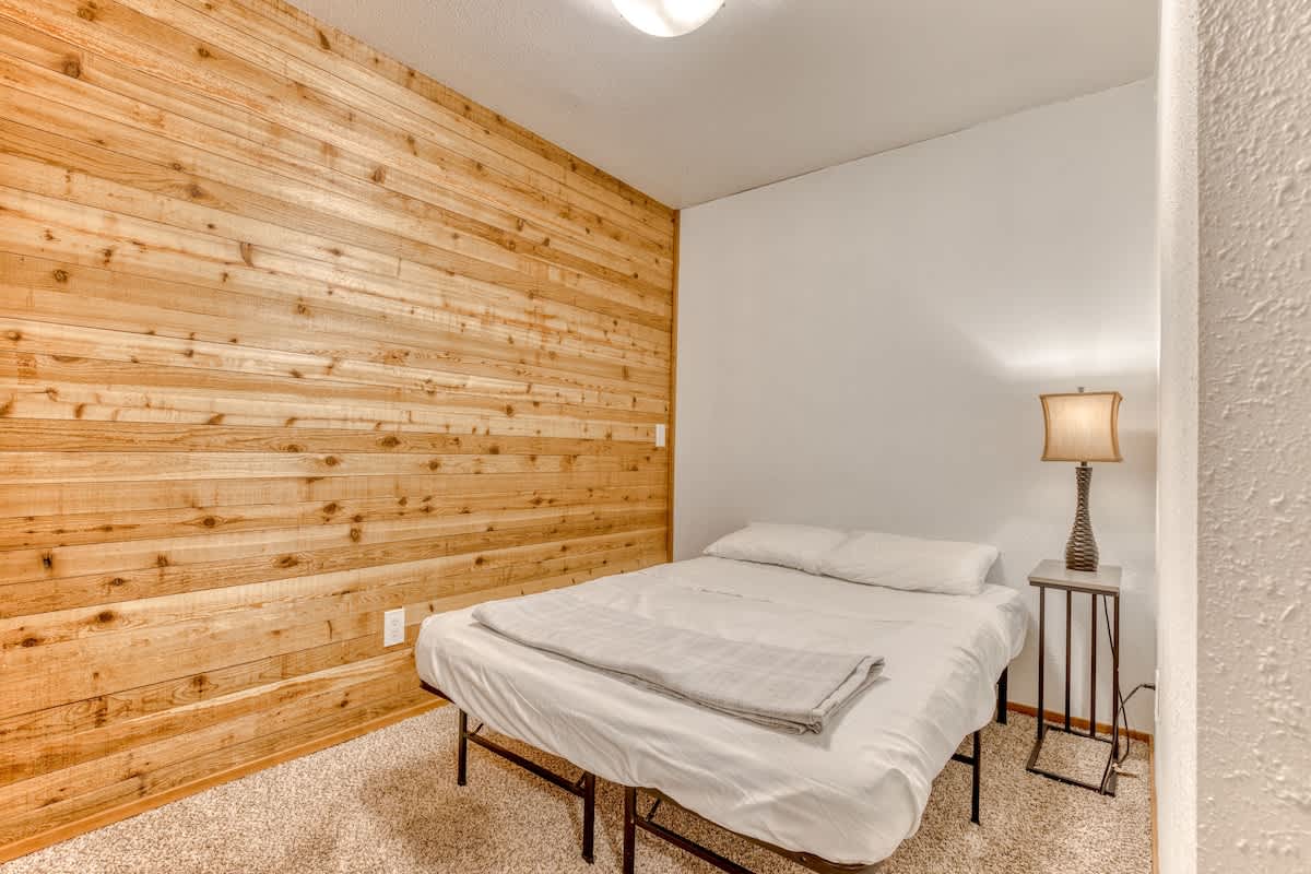 Great Blue Lodge - Scenic escape | Hot tub & sauna — photo 42