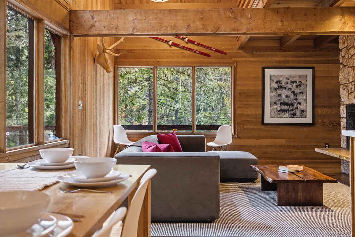 Holzhutte - Mid-century alpine retreat - Hot tub — photo 14