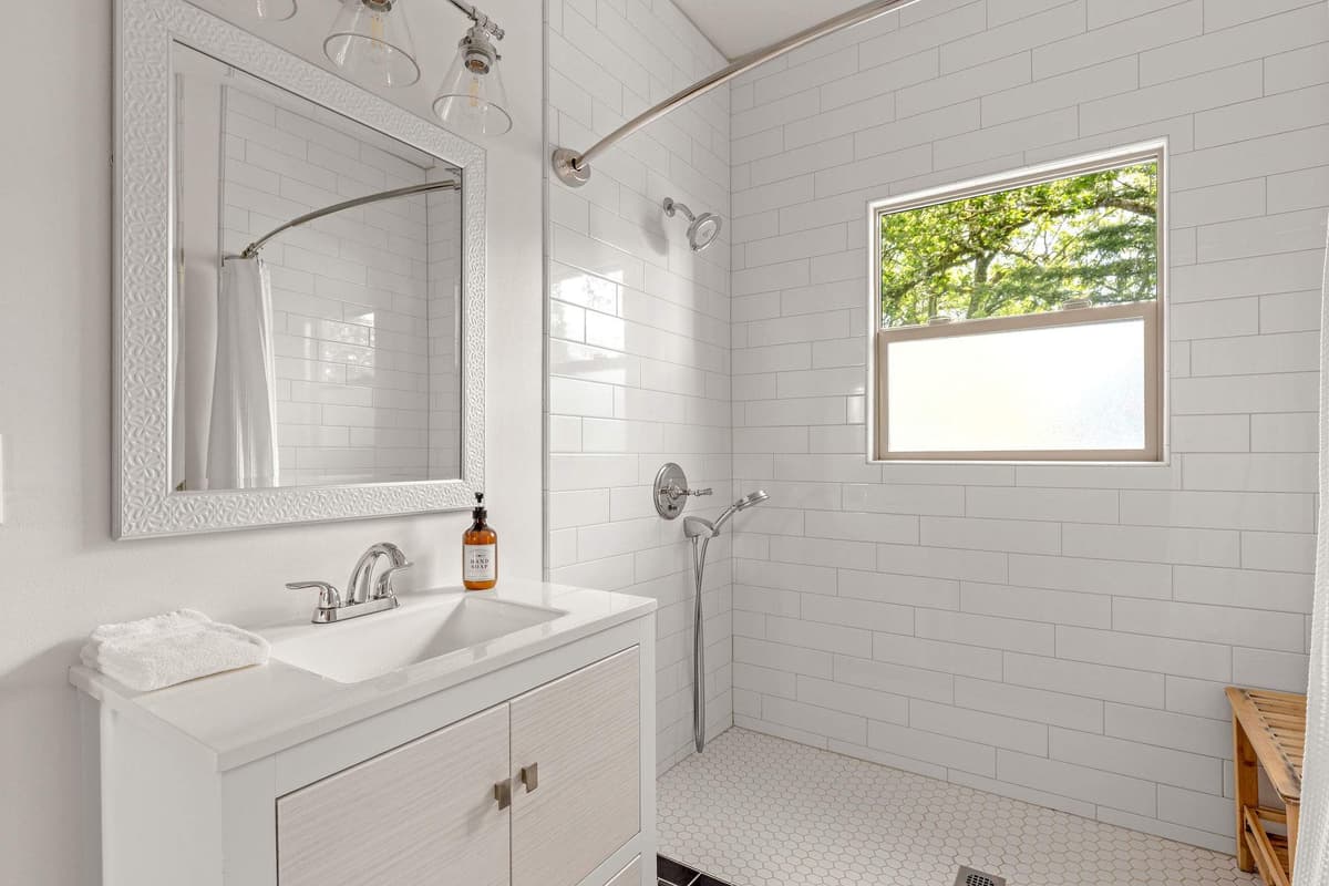 Latourette Estate Historic Retreat Chef Kitchen — photo 41