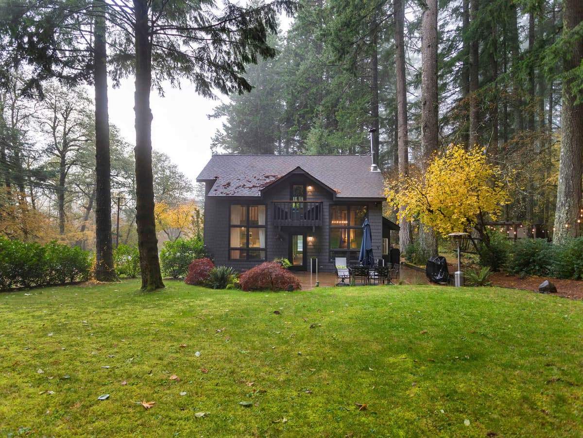 Lolowood Chalet - Modern Mt. Hood Forest Escape — photo 68