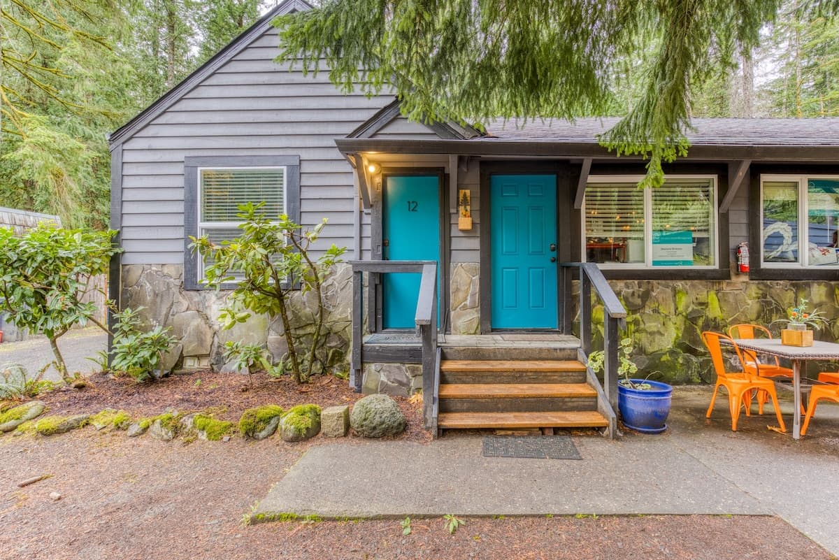 Modern Conveniences, Rustic Charm - Mt Air Unit 12 — photo 9