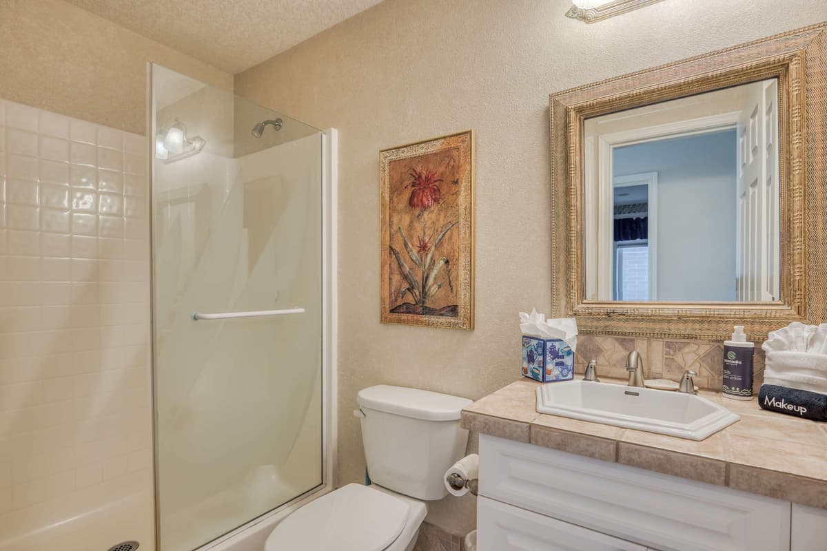 Promenade 501 - Oceanfront Top Floor Views — photo 35