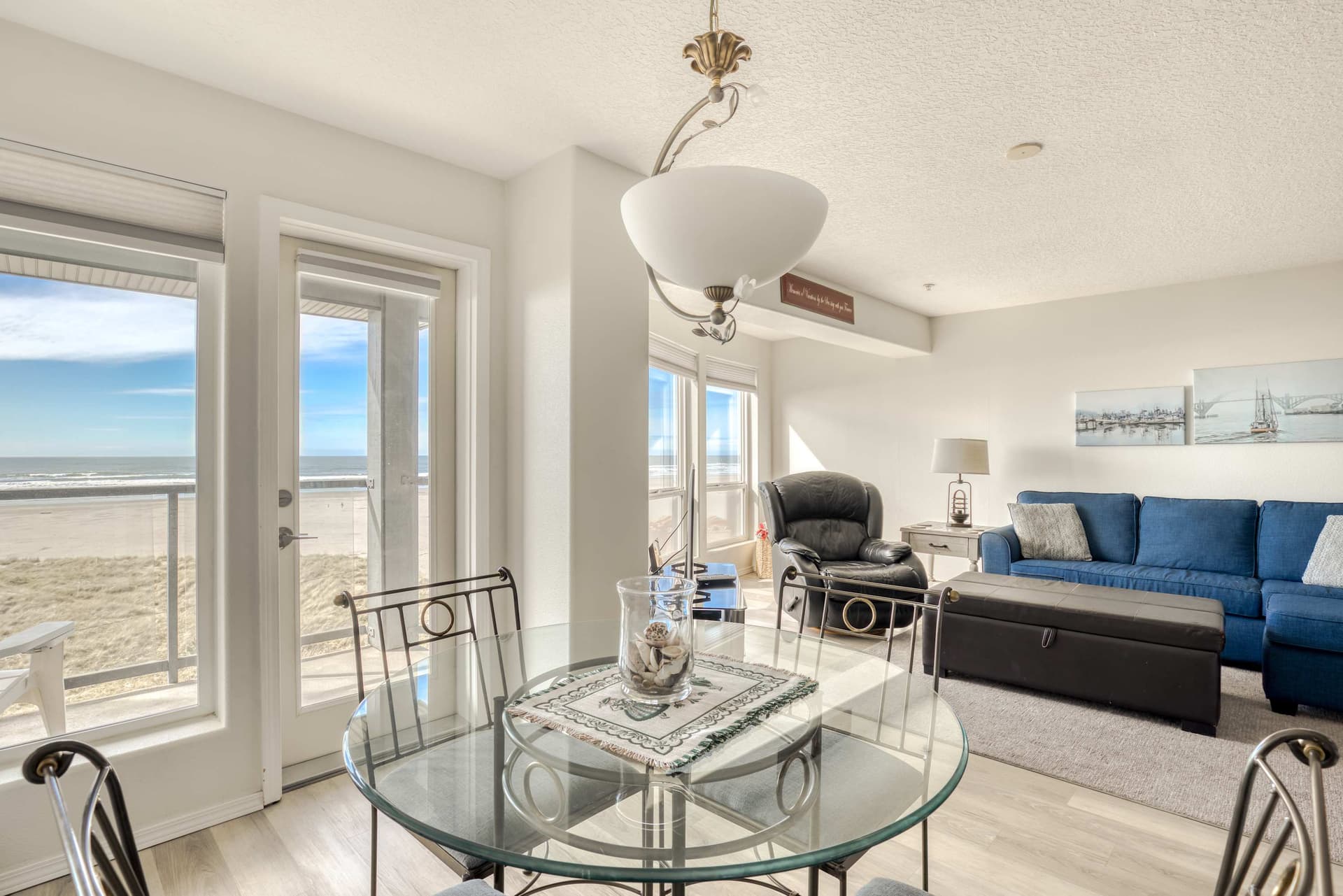 Promenade 501 - Oceanfront Top Floor Views — photo 2