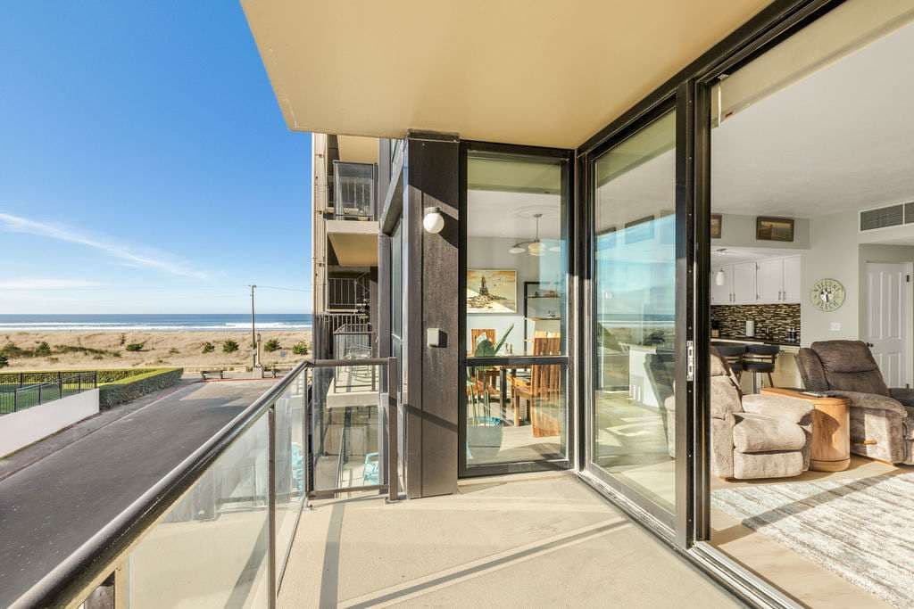 Sand & Sea (212)Recently Updated Condo on the Prom — photo 2