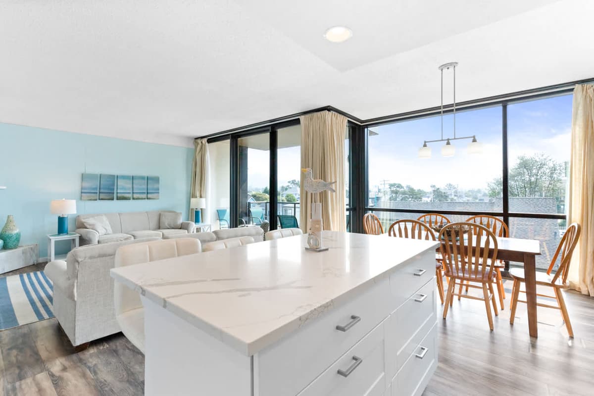 Sand & Sea (214) Turtle Cove - Condo on the Prom w Pool — photo 11
