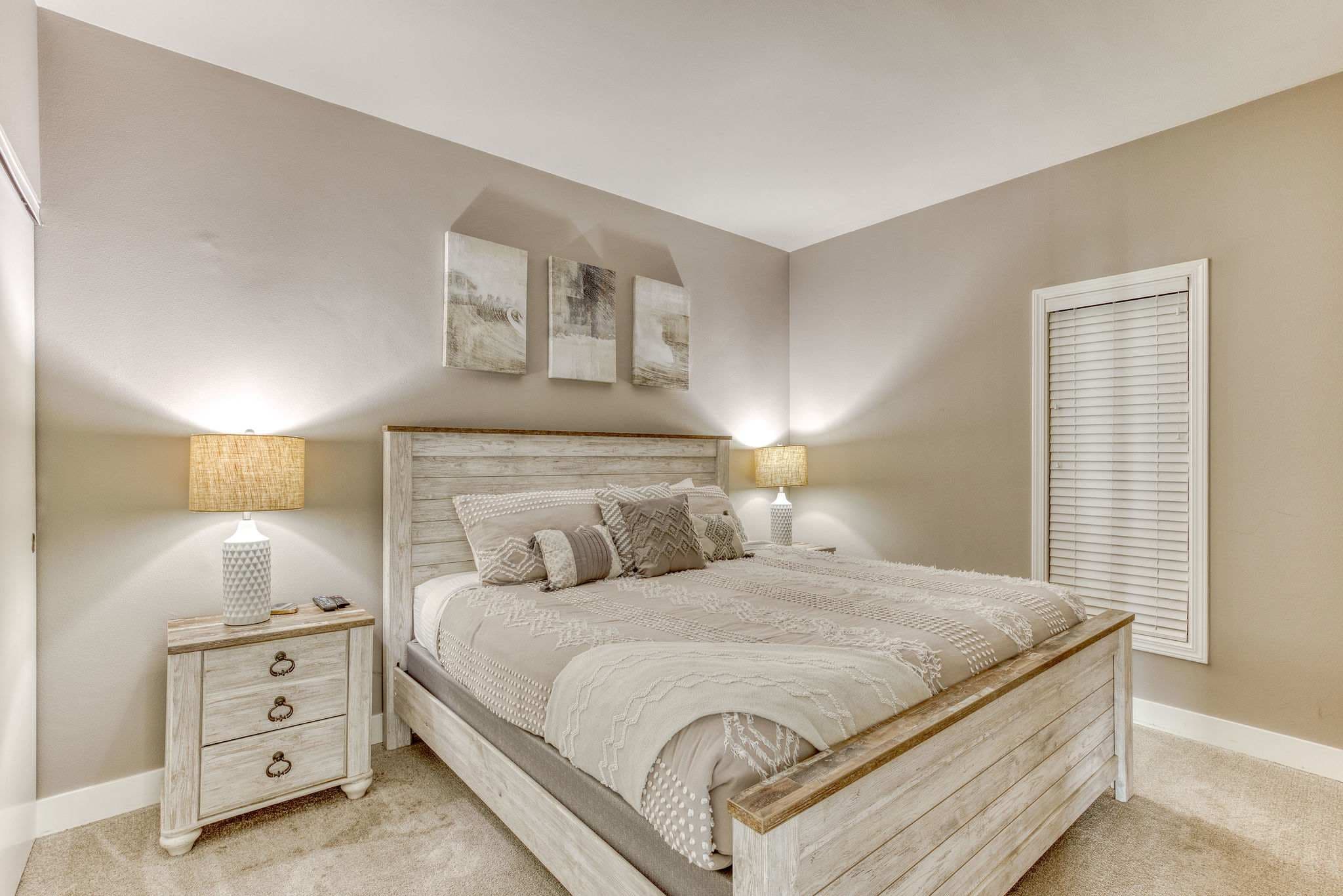 Sand & Sea (306 308) - 2x Luxury Oceanfront condos — photo 4