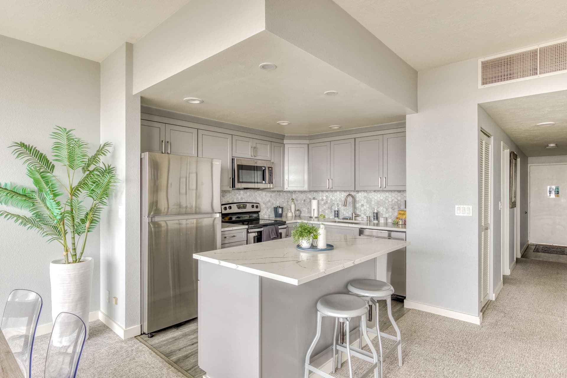 Sand & Sea (306) Sojourn - Oceanfront luxury — photo 5