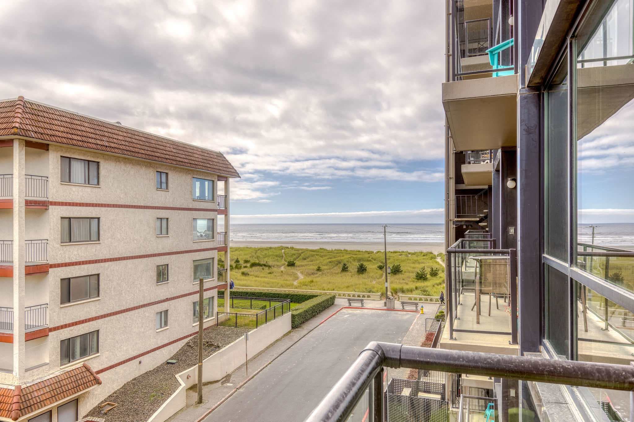 Sand & Sea (314) Blue Sky Tranquility-Balcony — photo 4