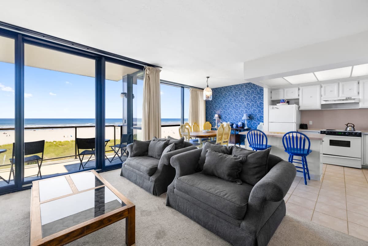Sand & Sea (400) Sailors Retreat - Private Balcony — photo 11