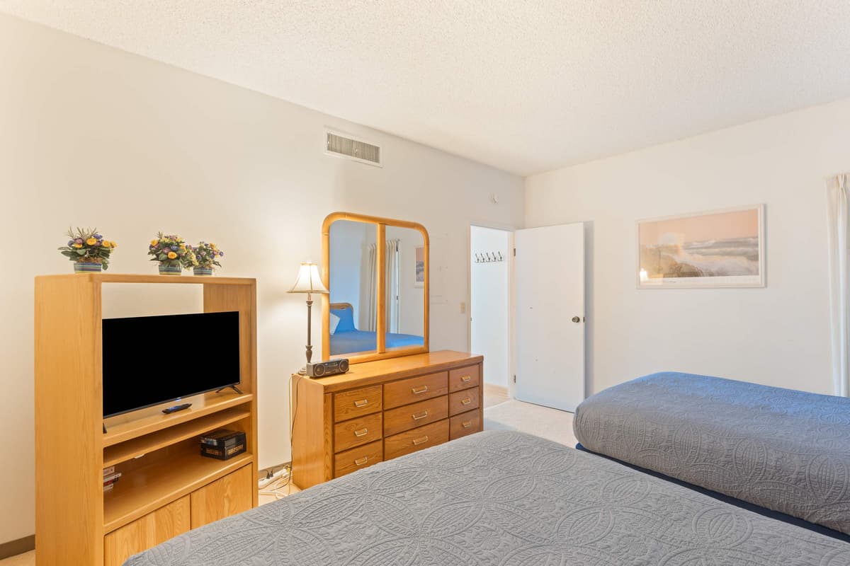 Sand & Sea (410) Seaside Escape: OceanFront w Pool & Sauna — photo 21