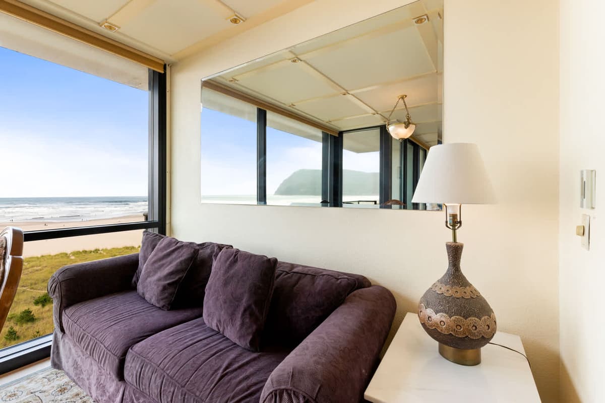Sand & Sea (608) Penthouse Paradise: Spacious Top Floor Oceanfront — photo 14