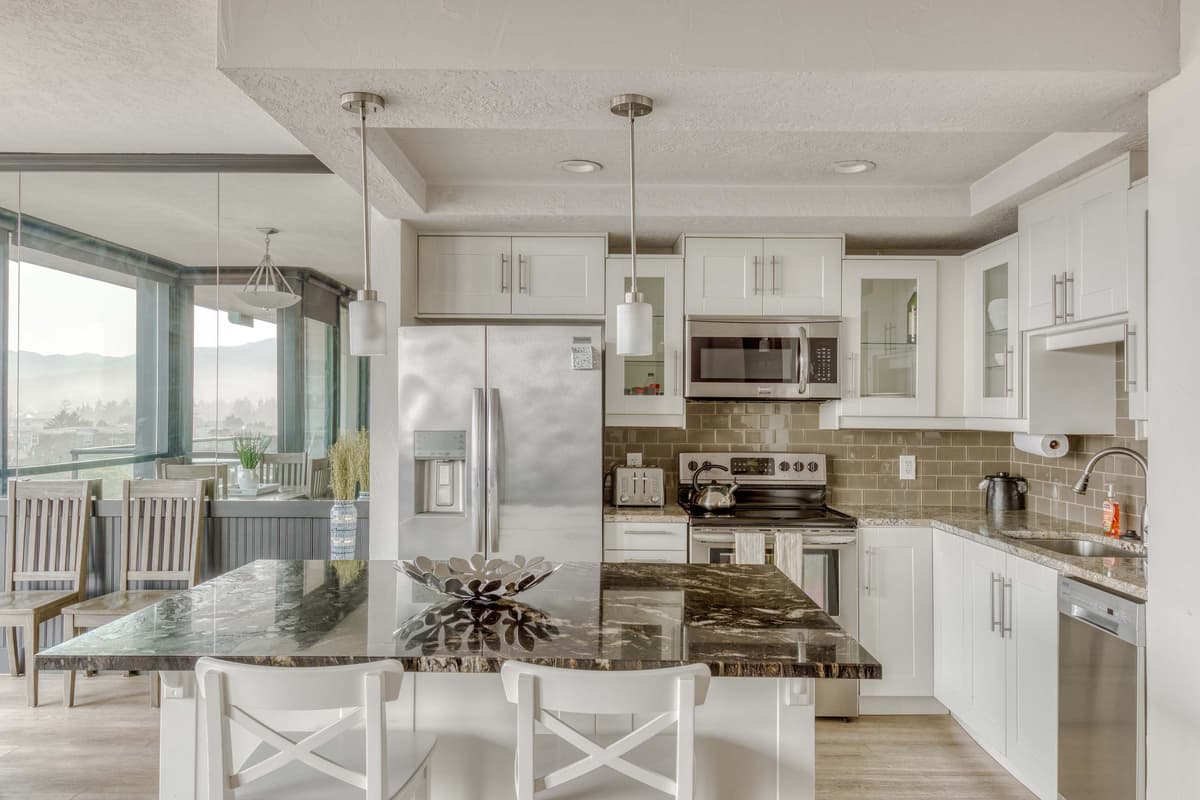 Sand & Sea (614) Tillamook Vista – Top-Floor Lux — photo 11