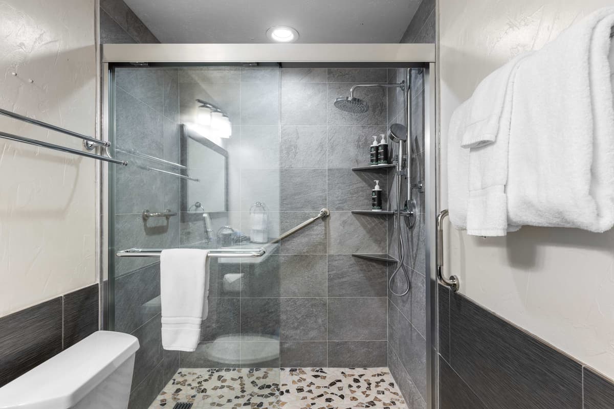 Sand & Sea (614) Tillamook Vista – Top-Floor Lux — photo 25