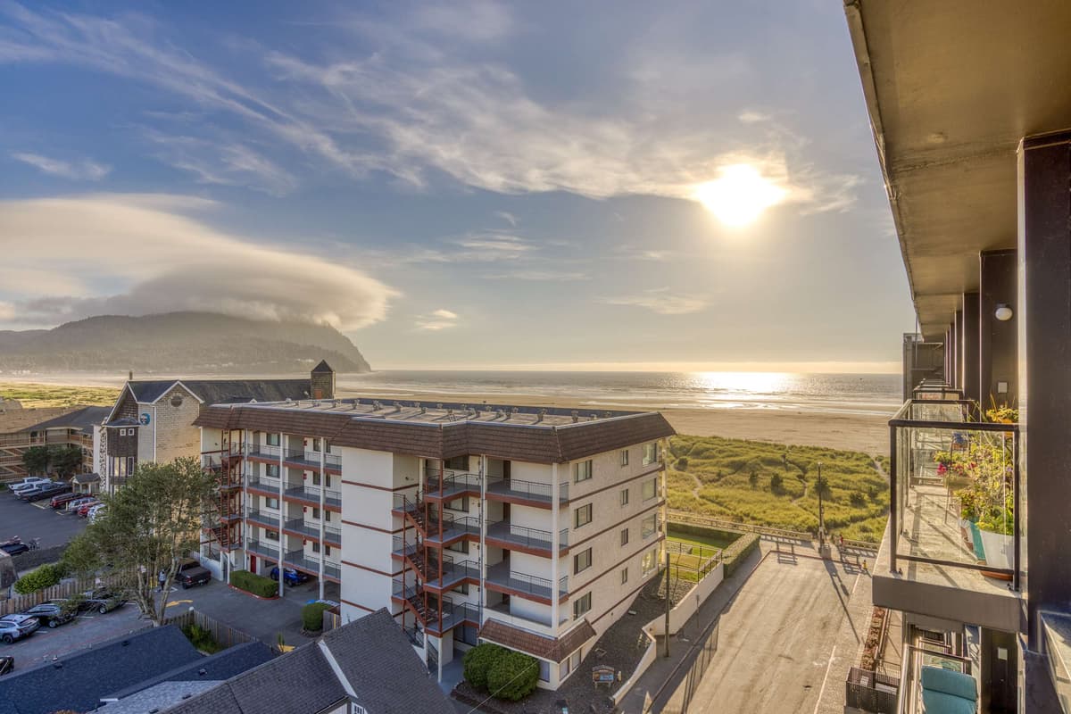 Sand & Sea (618) Seaside Panorama -Cozy Beachfront — photo 29