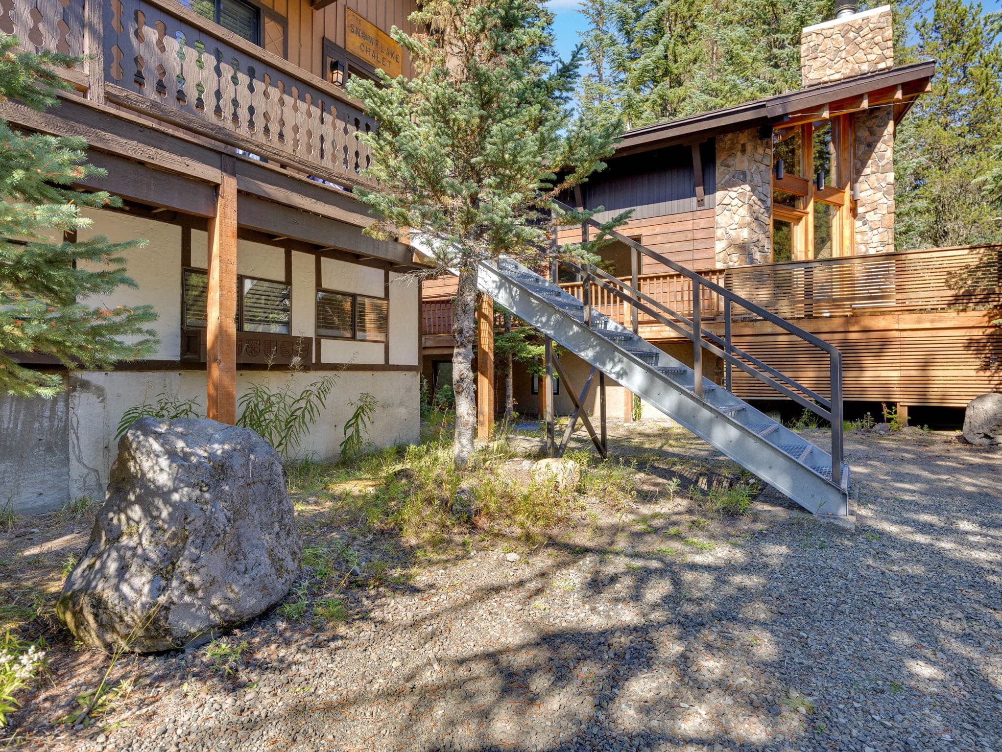 Snowflake Chalet - Charming Creekside Govy Retreat — photo 3