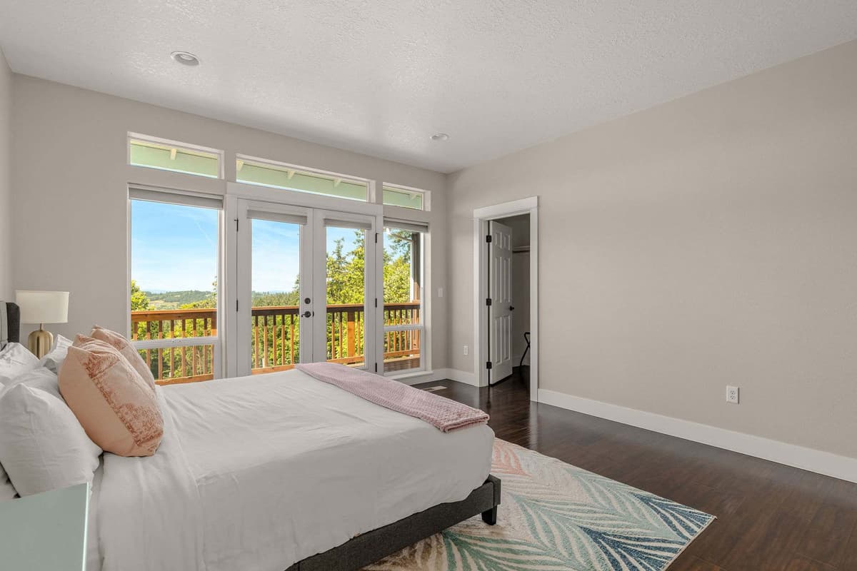 The Perch - Eola Hills Pet Friendly w Hot tub — photo 31