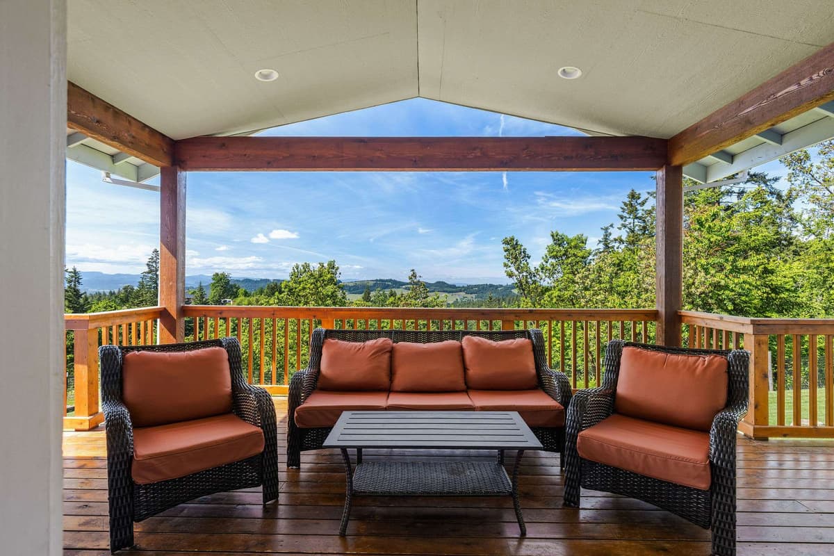 The Perch - Eola Hills Pet Friendly w Hot tub — photo 26