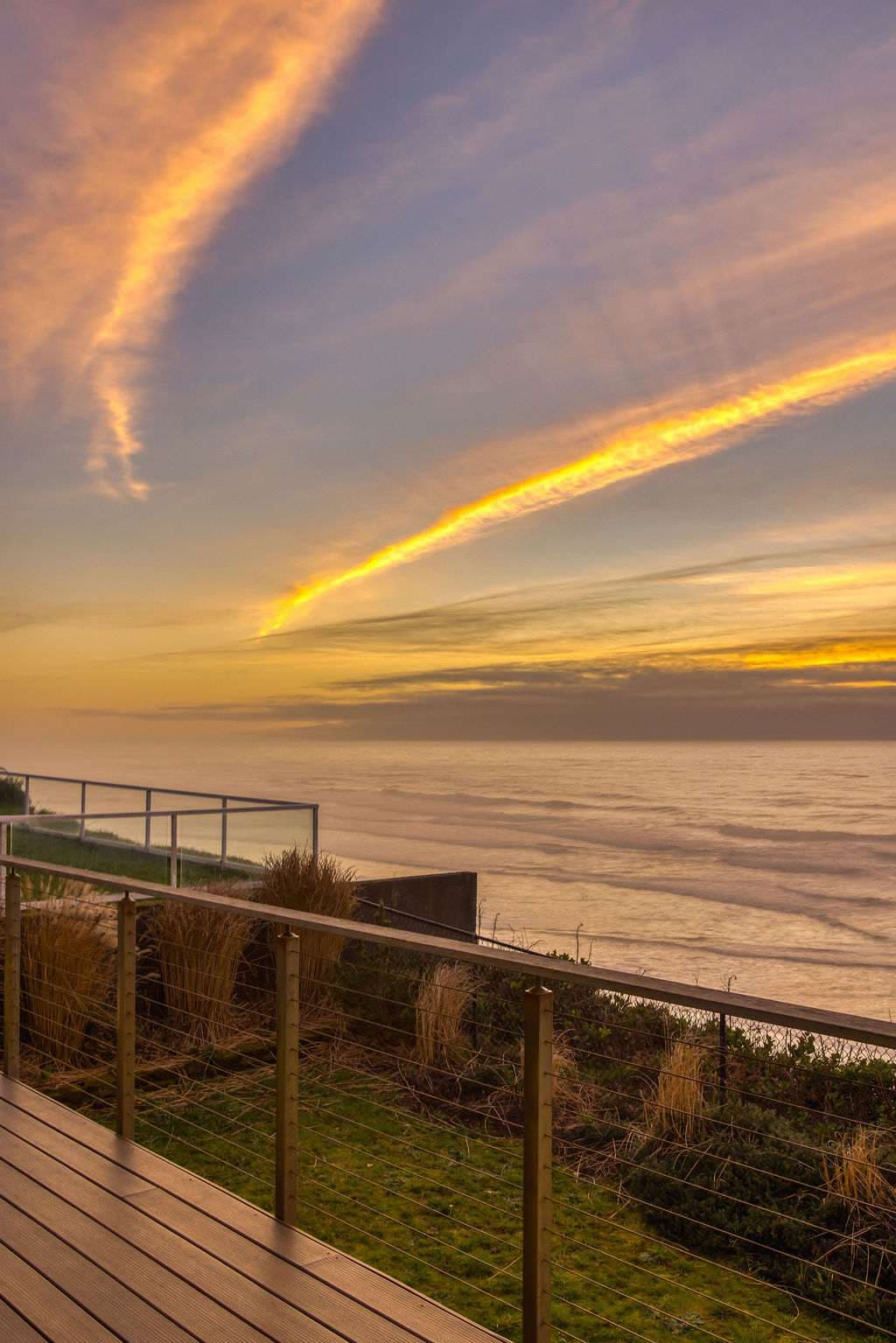 The Salt Life - Oceanfront escape Hot tub — photo 34