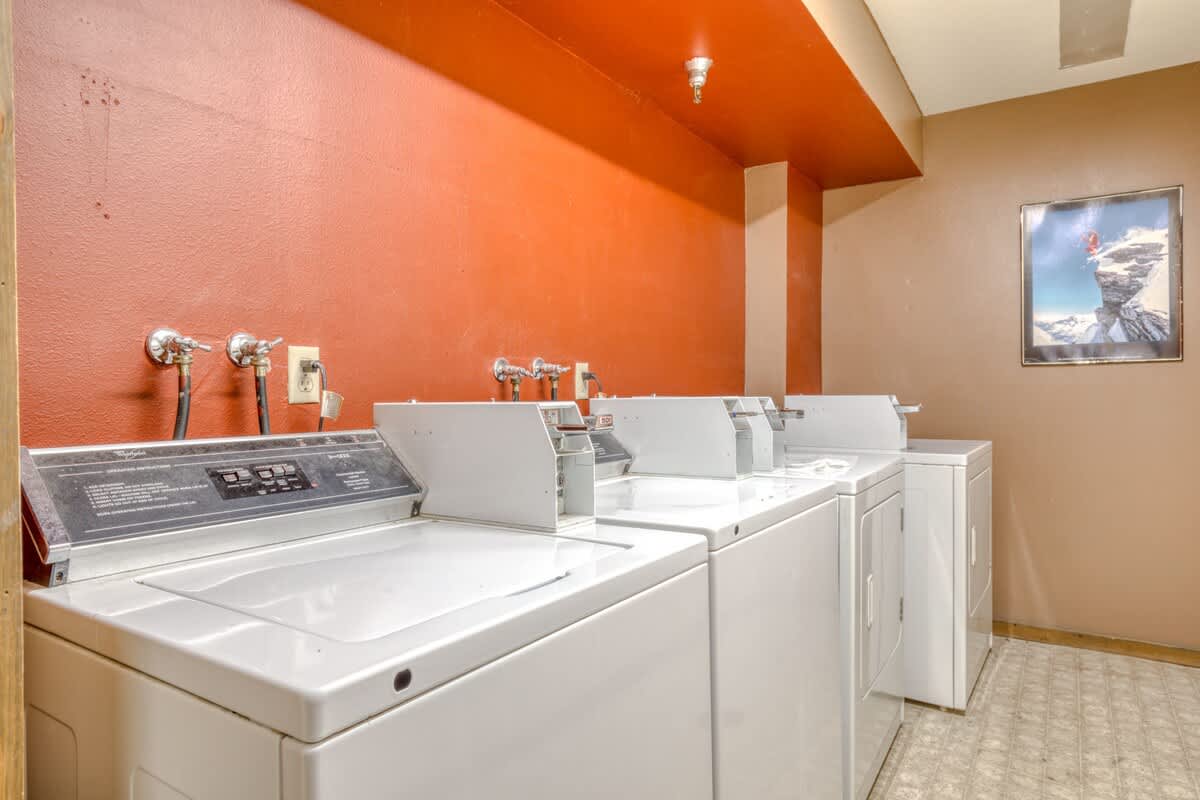 Thunderhead Lodge: Pool & Game Room Fun Top Floor — photo 32